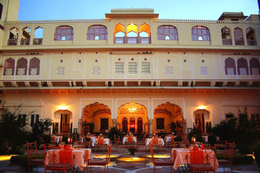 Samode Haveli Hotel Jaipur Bagian luar foto