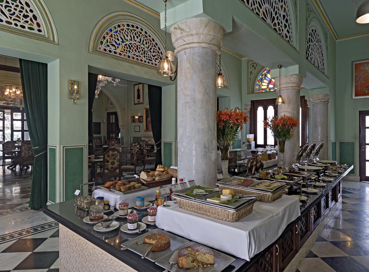 Samode Haveli Hotel Jaipur Bagian luar foto