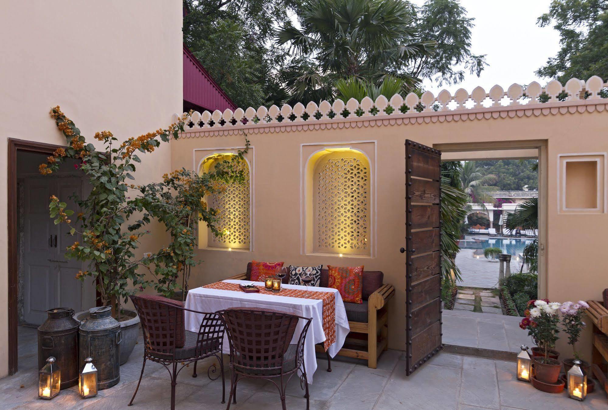 Samode Haveli Hotel Jaipur Bagian luar foto