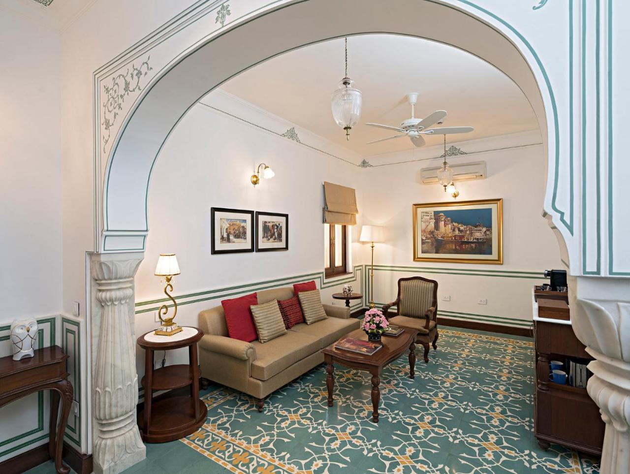 Samode Haveli Hotel Jaipur Bagian luar foto