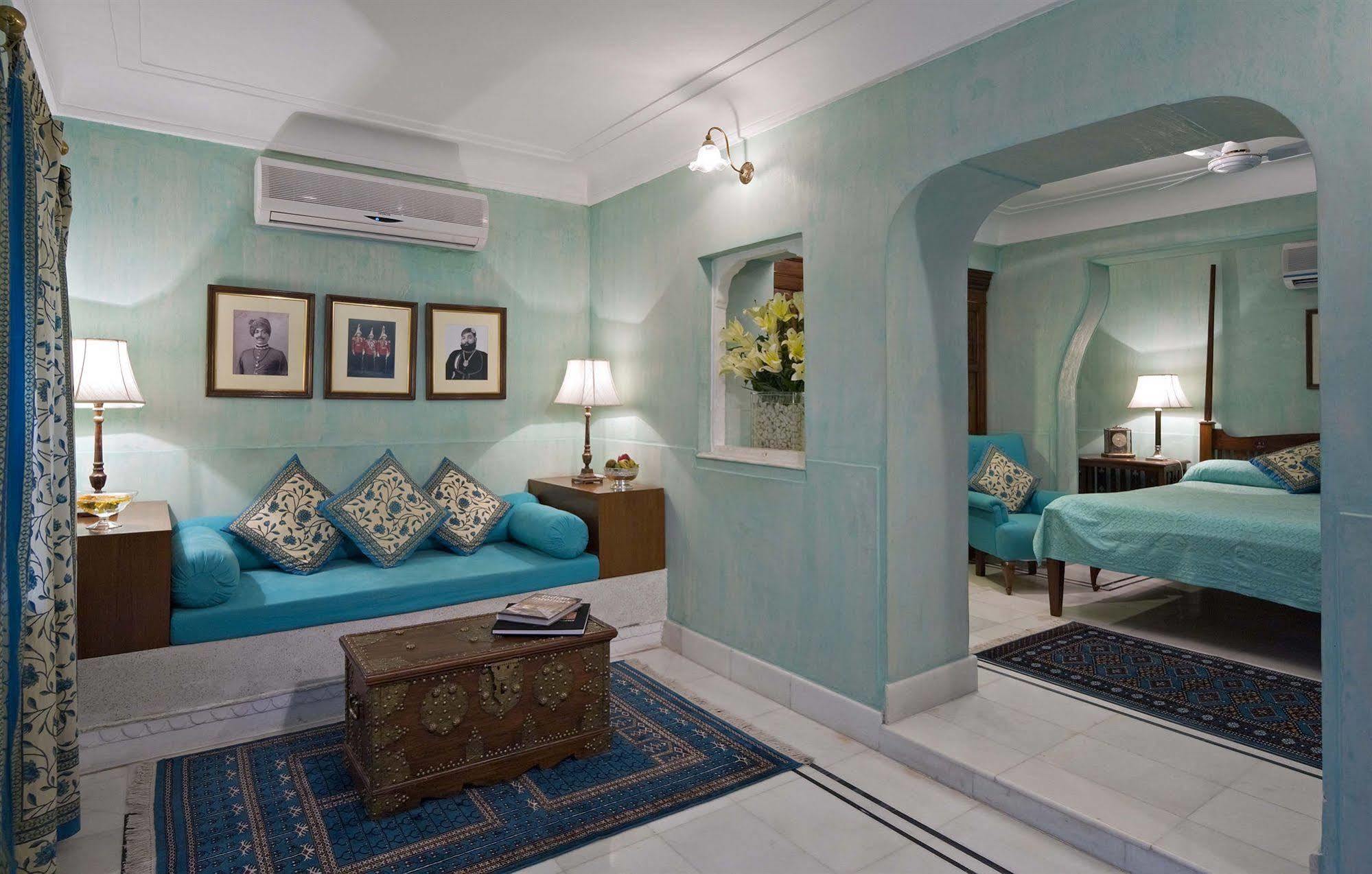 Samode Haveli Hotel Jaipur Bagian luar foto